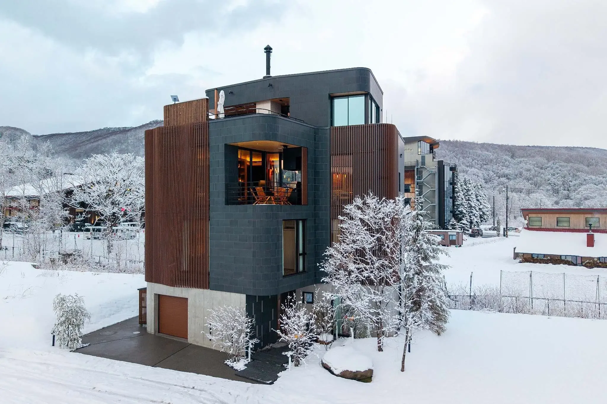 Meigetsu Aki Niseko
